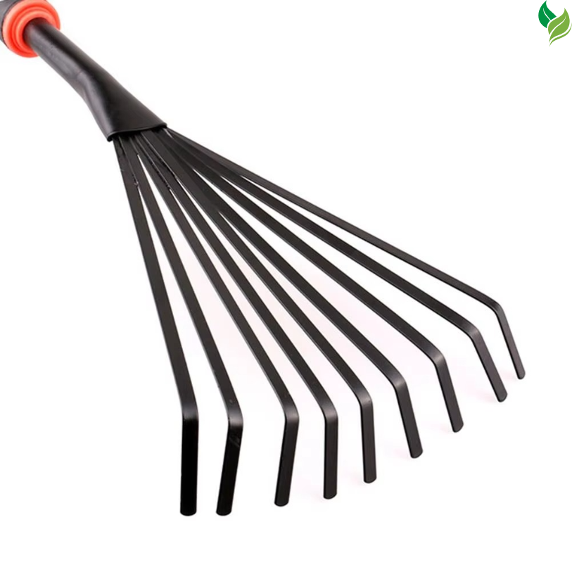 lightweight gardening rake for small spaces
