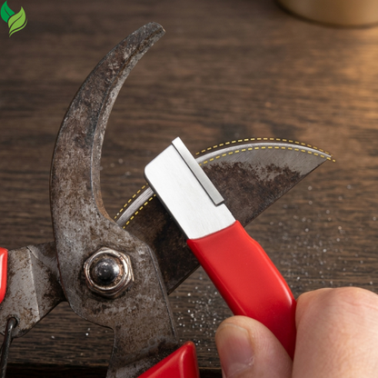 Portable Handheld Knife & Scissor Sharpener – Compact Blade Maintenance Tool